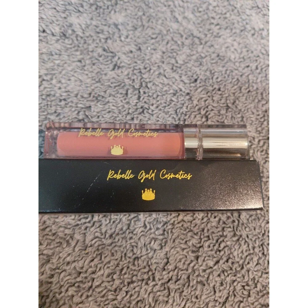 Rebelle Gold Cosmetics NEW IN BOX lipgloss